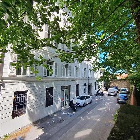 L'arco Living 5 Trieste